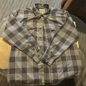 Dixxon The Gift Flannel. Size 2XL.